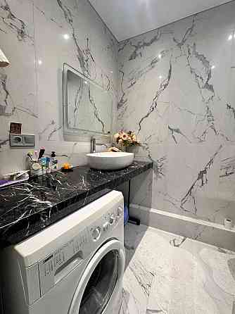 48 Жемчужина, Каманина, 1-но комнатная с ремонтом Одеса