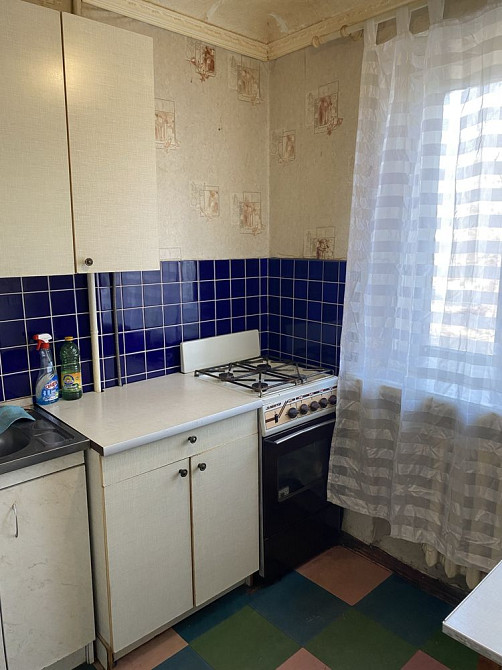 Продам 3к квартиру в Центре Камянского Кам`янське (Запорізька обл.) - зображення 1