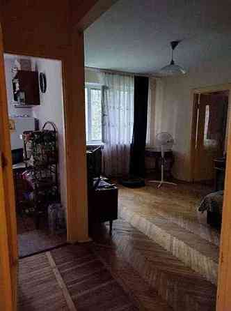 Продаж 2-к квартири  Святошинський район Київ