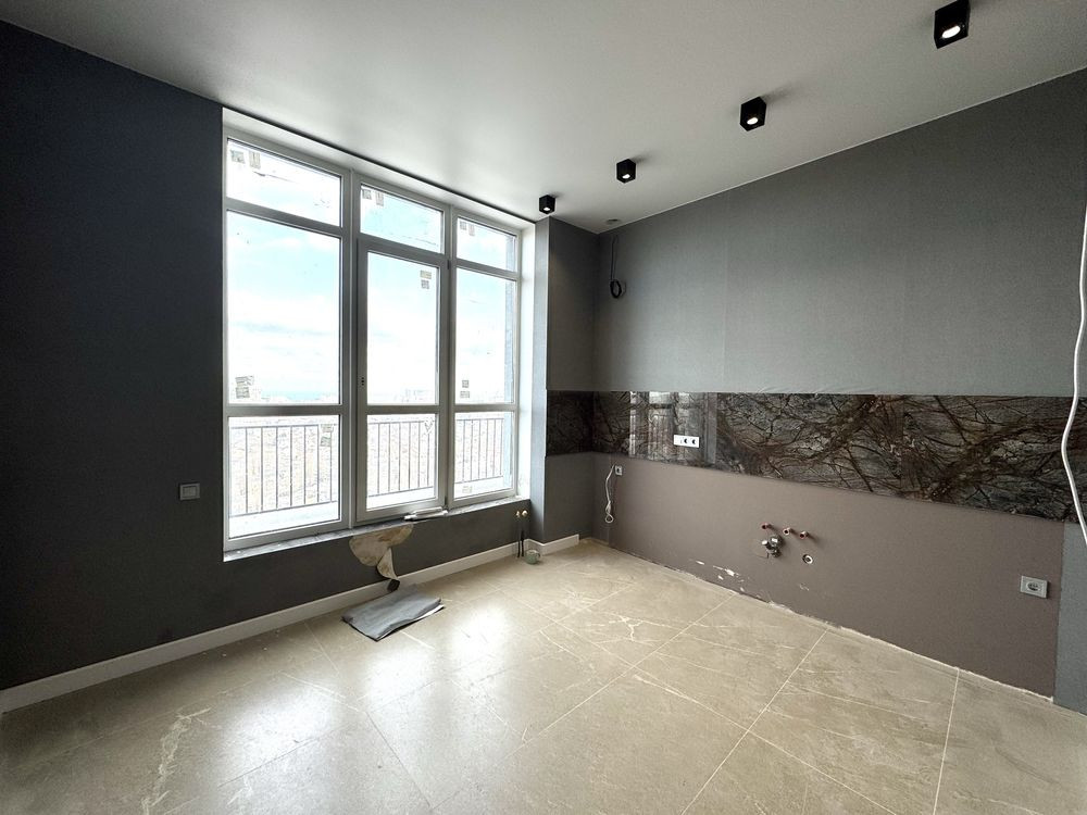 Продажа 3к студия с террасой на площади Толбухина Черемушки Одеса - зображення 1