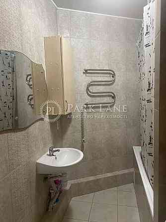 Продаж 1К квартири з ремонтом Чавдар Гмирі Русової Патріотика Позняки Київ