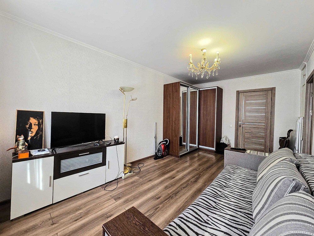 Здається 3-Х кімнатна квартира на вул.ПИЛИПА ОРЛИКА з ремонтом Чернівці - зображення 5