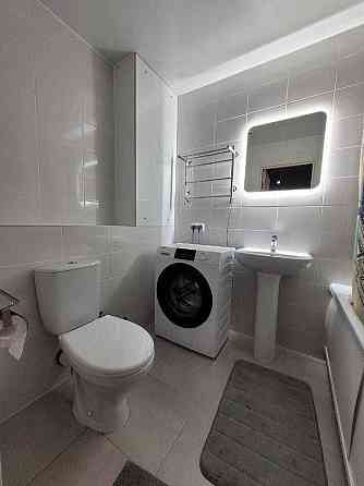 Квартира с хорошим ремонтом в новом доме на левом берегу. Первая сдача Дніпро