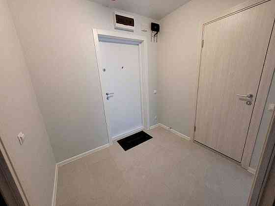 Квартира с хорошим ремонтом в новом доме на левом берегу. Первая сдача Дніпро