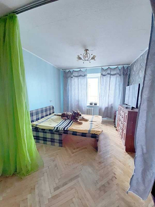 Простора 1-на квартира на Воскресінці, бул. Перова, 15В Київ - зображення 4