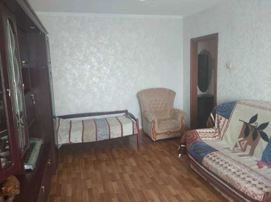 продаж 1 кім.квартири біля метро .ГЕРОЇВ ДНІПРА Київ - зображення 3