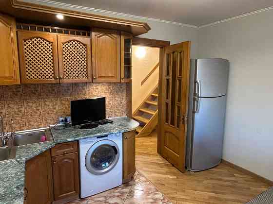 Оренда 3к квартири  в 2-х рівнях+ ПАРКОМІСЦЕ .Центр. Ивано-Франковск