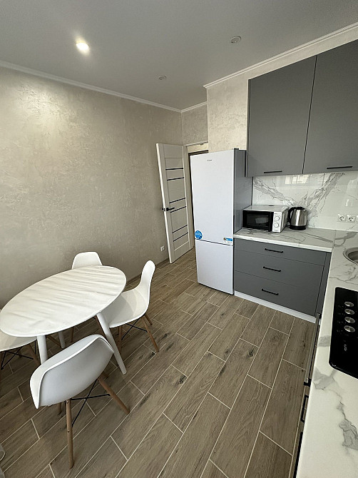 Здам 1-кімн. Новобудову. Ж.К-Кришталеве Озеро Чернівці - зображення 2