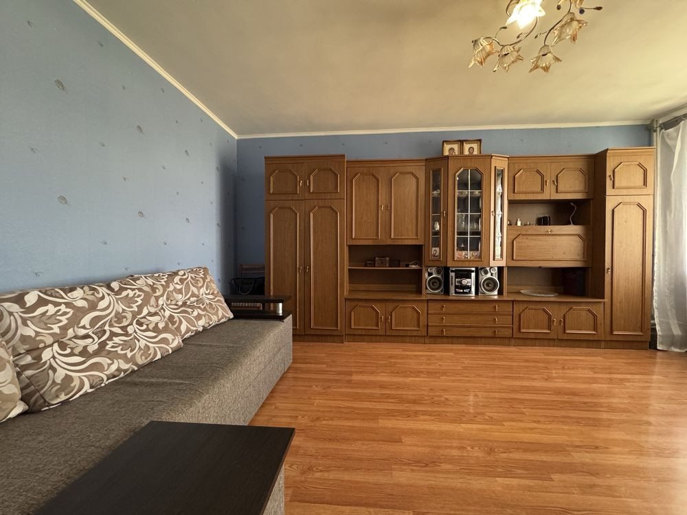 Продаж 2к квартири м.Київ, Святошинська площа 1 Киев - изображение 1