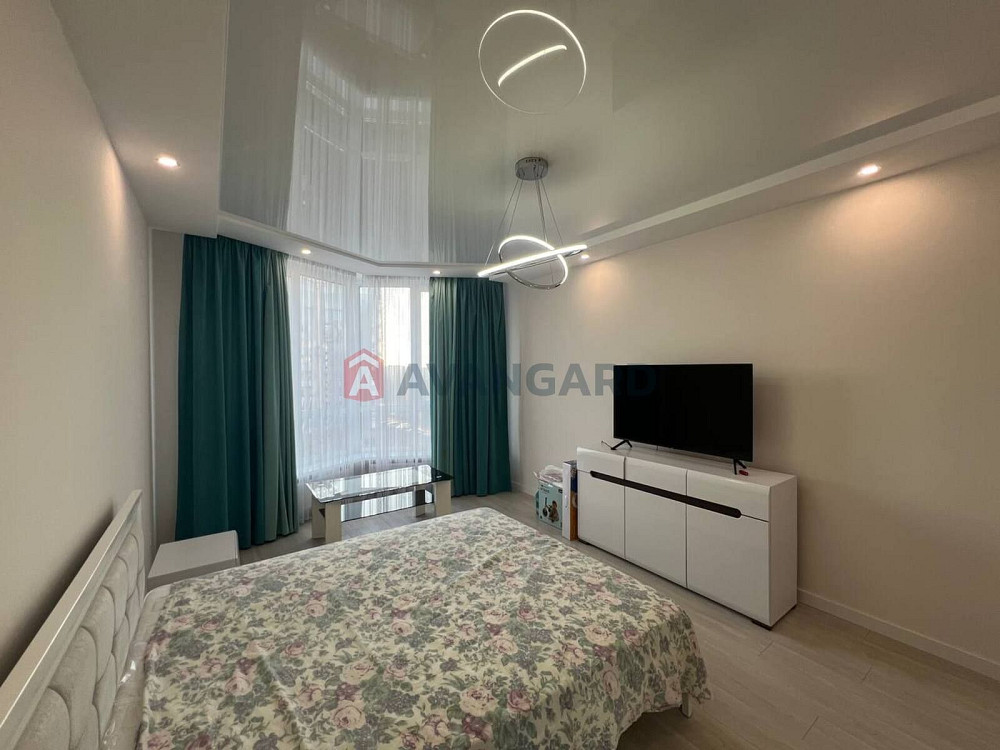 Продаж 1 кім кв вул. Зелена - Пасічна Львів - зображення 1