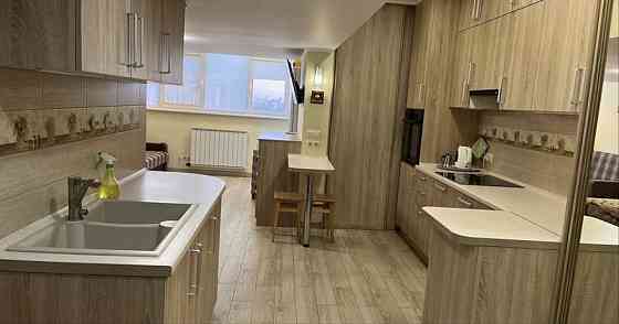 Без% продаж 1 кімнатної з ремонтом м.Чернігівська Поправки 4/39а Киев