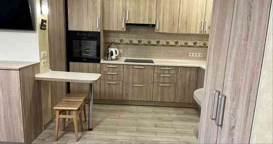 Без% продаж 1 кімнатної з ремонтом м.Чернігівська Поправки 4/39а Киев