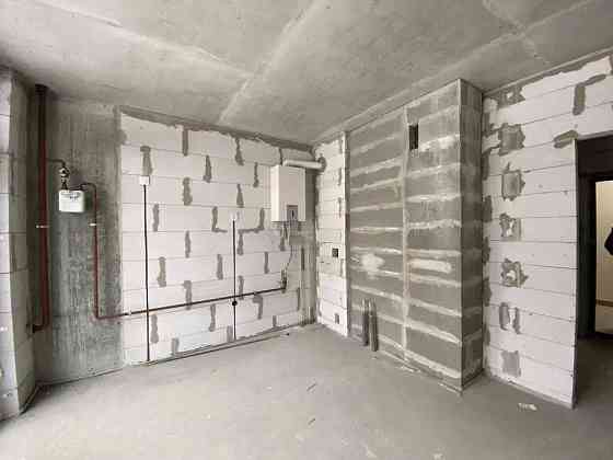 КВАРТИРА дешевше сумки! Середній поверх! Газове опалення!  Є ліфт! Буча