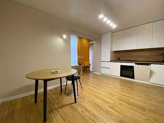 ЦЕНТР/1к квартира з авторським ремонтом/Княгинин/4 пов., ліфт працює Ивано-Франковск