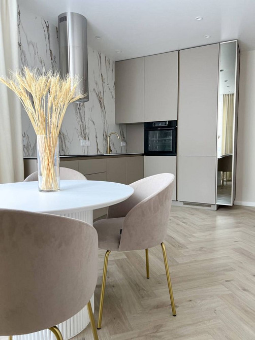 Двокімнатна BLOSSOM apartment в ЖК Центральний 2 Ірпінь - зображення 1