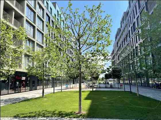 ЖК Рибальський, 1-к кв. 54 m2 / 3 пов. (від власника) Киев