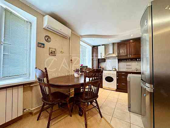 Продаж / Квартира, м. Либідська 2 хв, Голосіївський, вул. Антоновича Київ