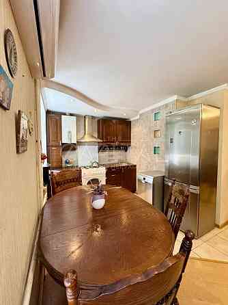 Продаж / Квартира, м. Либідська 2 хв, Голосіївський, вул. Антоновича Київ