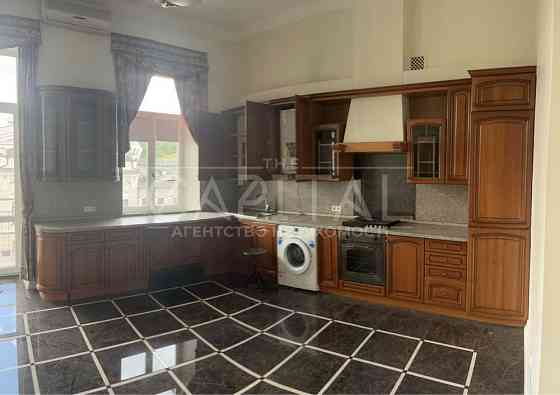 БЕЗ КОМІСІЇ Продаж екслюзивної дворівневої  квартири ЦЕНТР Жилянська Київ