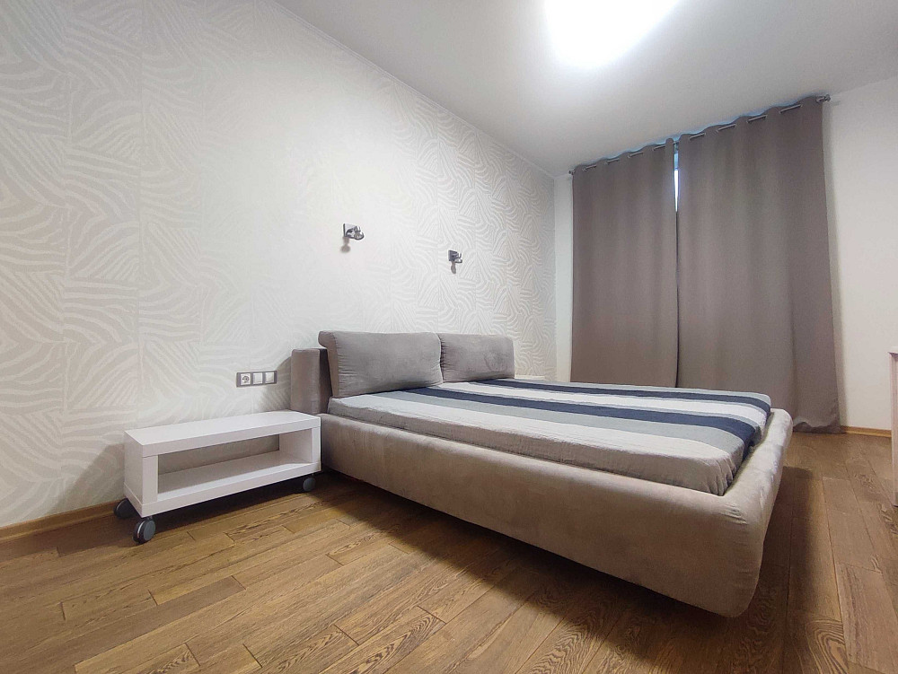 Простора 4-кімнатна квартира. ЖК Пори року, вул. Кудряшова, 16. Київ - зображення 7