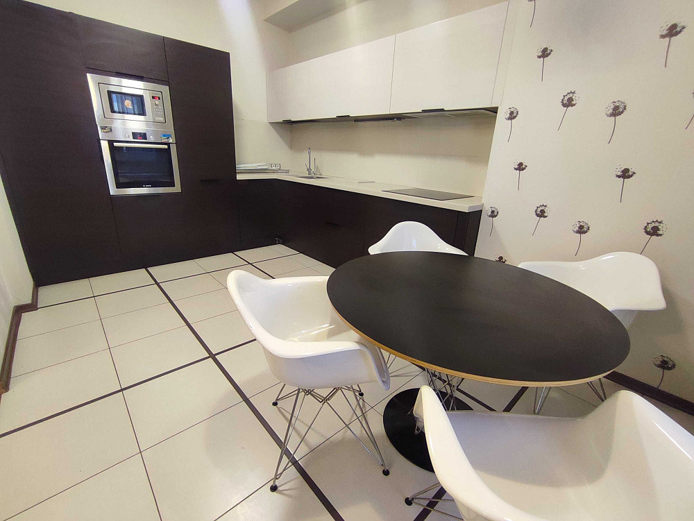 Простора 4-кімнатна квартира. ЖК Пори року, вул. Кудряшова, 16. Київ - зображення 6