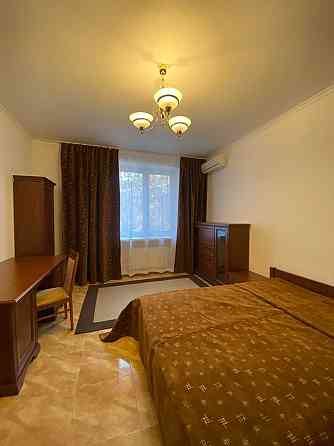 Оренда чудовоЇ 2к квартири Лейпцизька, ліфт, укриття Київ