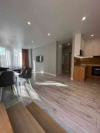 Оренда 3-кім квартири з терасою в ЖК Комфорт Таун, вул. Березнева, 12 Київ