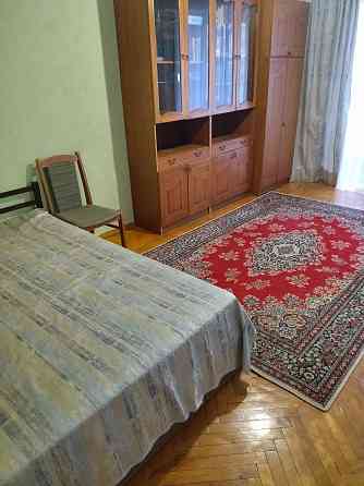 Трёхкомнатная своя возле Отрадненского рынка,Медгородок.,Гавела,Лепсе. Київ