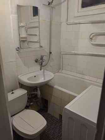 Трёхкомнатная своя возле Отрадненского рынка,Медгородок.,Гавела,Лепсе. Київ