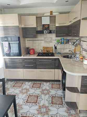 Здам 2к квартиру з ремонтом на Мілютенка 15а метро Лісова Київ