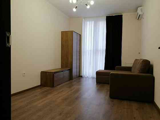 ЖК Яскравий 10хвилин метро Мінська Київ