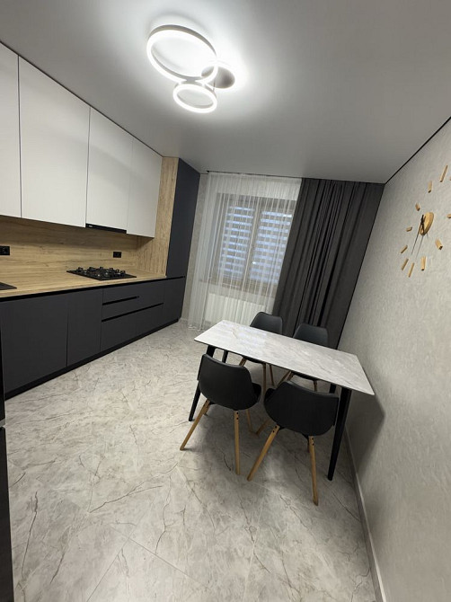 Оренда 2 кімнатної великогабаритної квартири. Перша здача. Ивано-Франковск - изображение 1