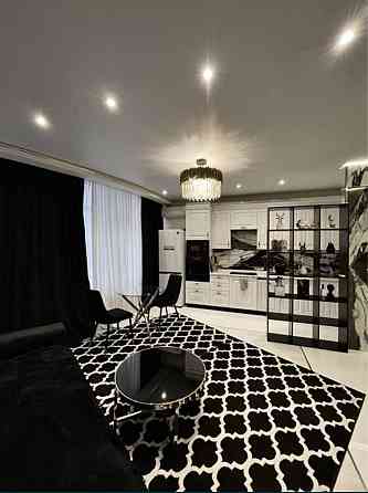 Шикарная квартира на Каманина Одеса