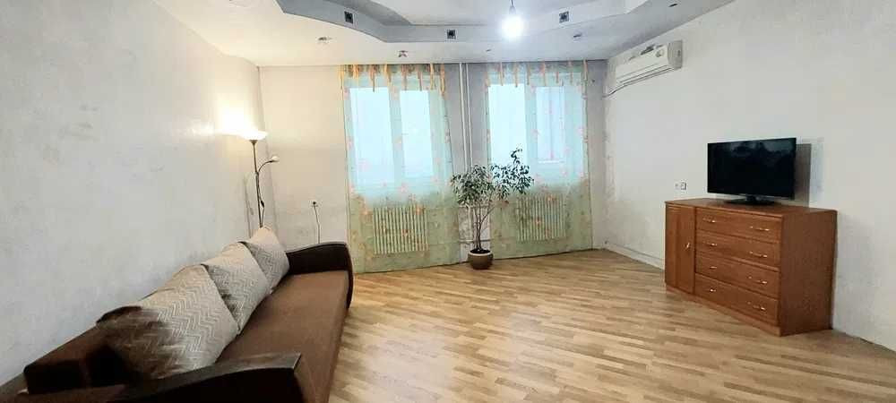 Продаю 1-к  54 м2 метро Спортивная, проспект Гагарина, Новострой Харків - зображення 4