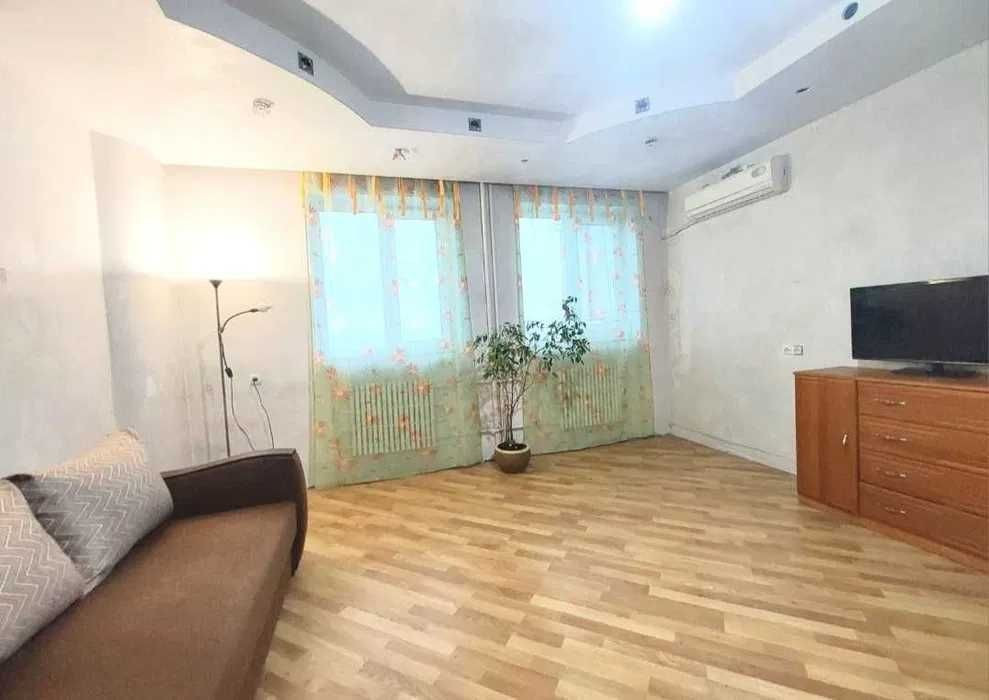 Продаю 1-к  54 м2 метро Спортивная, проспект Гагарина, Новострой Харків - зображення 3