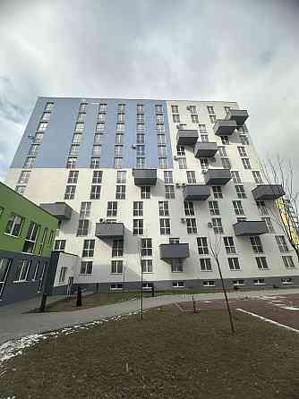 Продаю квартиру з частковим ремонтом, район залізничного вокзалу. Львов