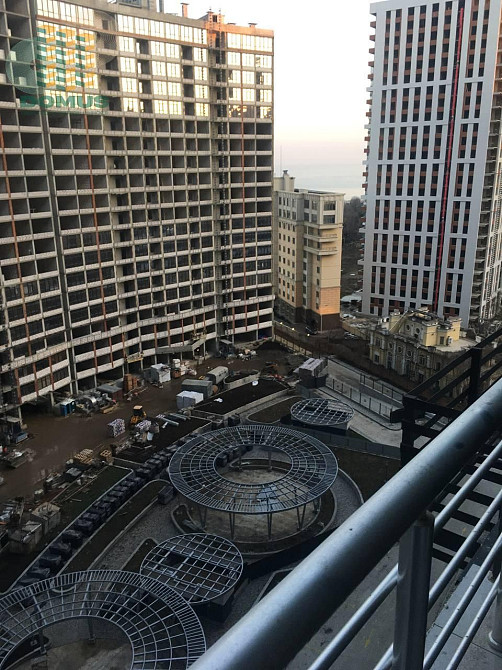 Вид во двор! Продам 1 комн ЖК Атмосфера. Секция сдана! Курортный пер. Одеса - зображення 3