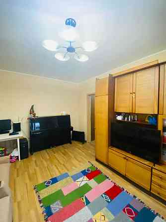 Продам 2К квартиру Ахматової Ревуцького Тростянецька Позняки Київ