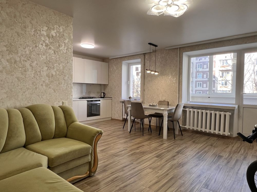 Здам чудову 3-кімнатну квартиру в центрі! ПЕРШЕ ЗАСЕЛЕННЯ Каменец-Подольский - изображение 2