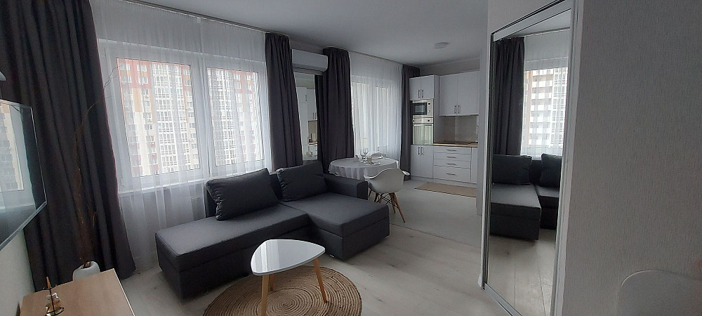 Від власника 1 кімнатна вул. Б.Гмирі 20 в оренду Київ - зображення 1