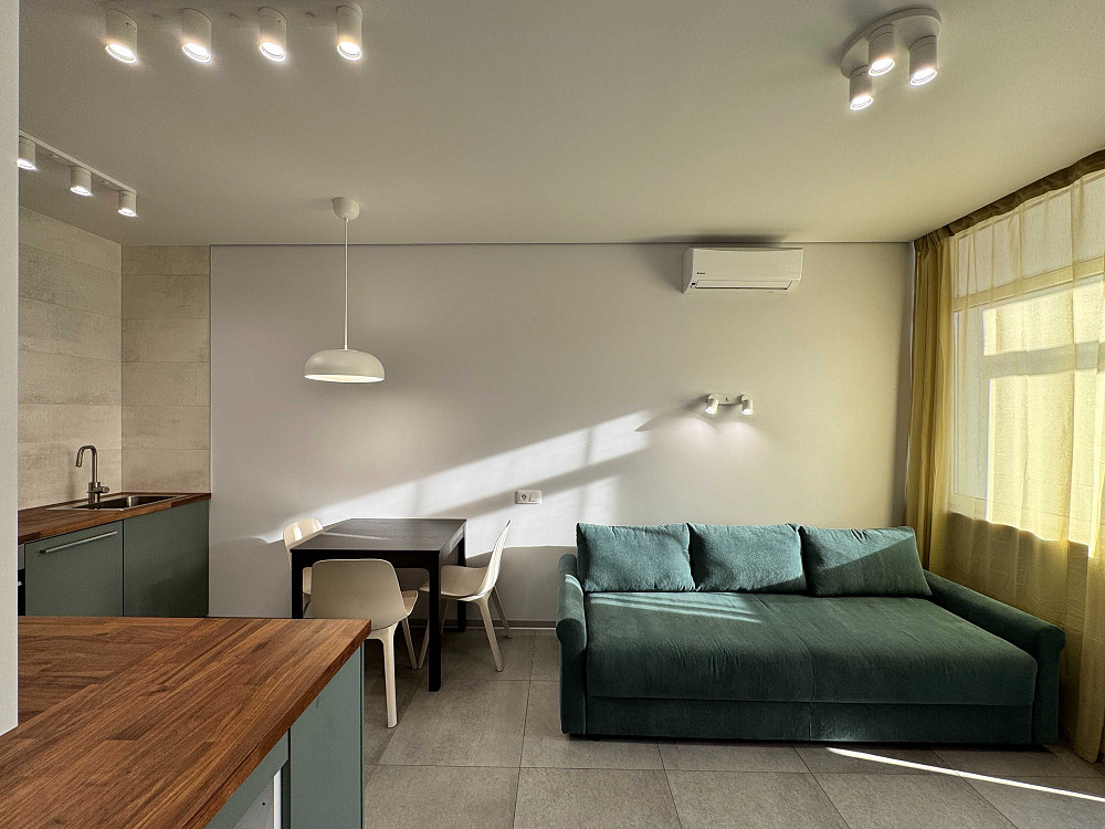 Яскрава 1-кім 43м2 в мальовничому ЖК Respublika Київ - зображення 1