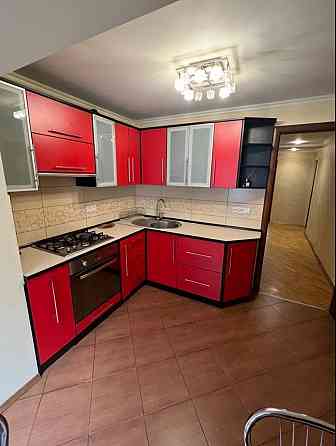 Здам 2-кімн. Вул. Небесної Сотні / ТЦ-Формаркет Чернівці