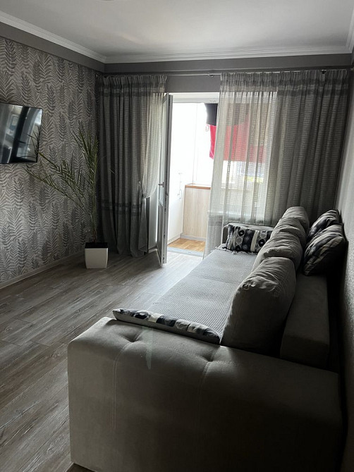 3к квартира, бул. Ромена Роллана, 13 Киев - изображение 1