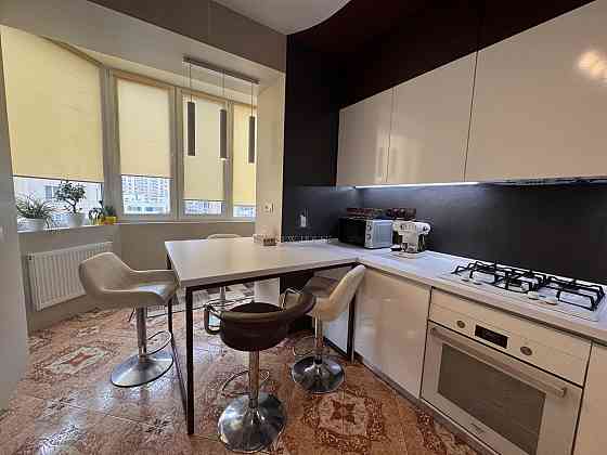 Без%.Продаж затишної 3-к квартири в ЖК Петрівський квартал Святопетрівське (Києво-Свят.р-н)