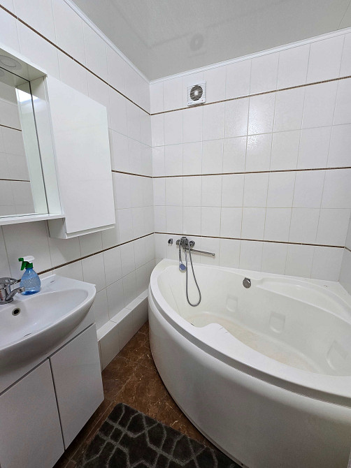 Квартира в 72 м2 з ремонтом всього за 76000$ Ірпінь - зображення 5