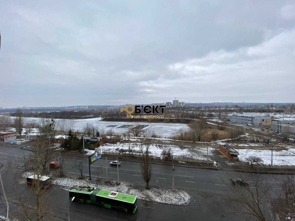 Продам 1 ком квартиру . Трц Караван ст.м Героев Труда 6 минут Харків - зображення 1