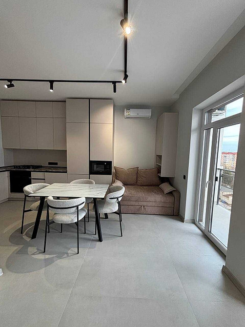 Продаж 1-кімнатної квартири в ЖК Comfort City, Боздош Ужгород - изображение 1