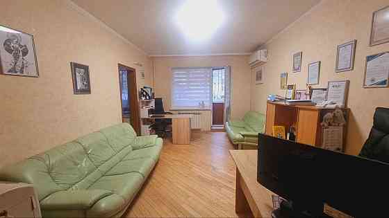 5 кімнатна квартира метро Святошино 7 хвилин пішки Київ