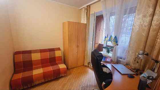 5 кімнатна квартира метро Святошино 7 хвилин пішки Київ