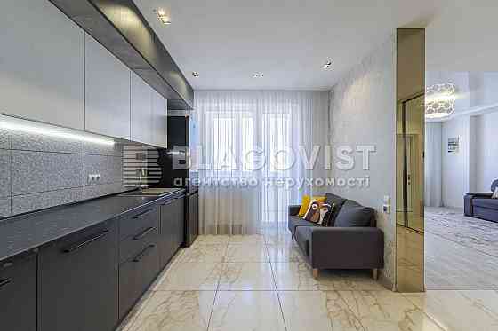 Продаж красивої 3-х кімн кв. ЖК Патріотика вул.Русової Софії 5 Позняки Київ